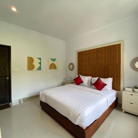 Villa Mayu Dedaries Seminyak Kültér fotó
