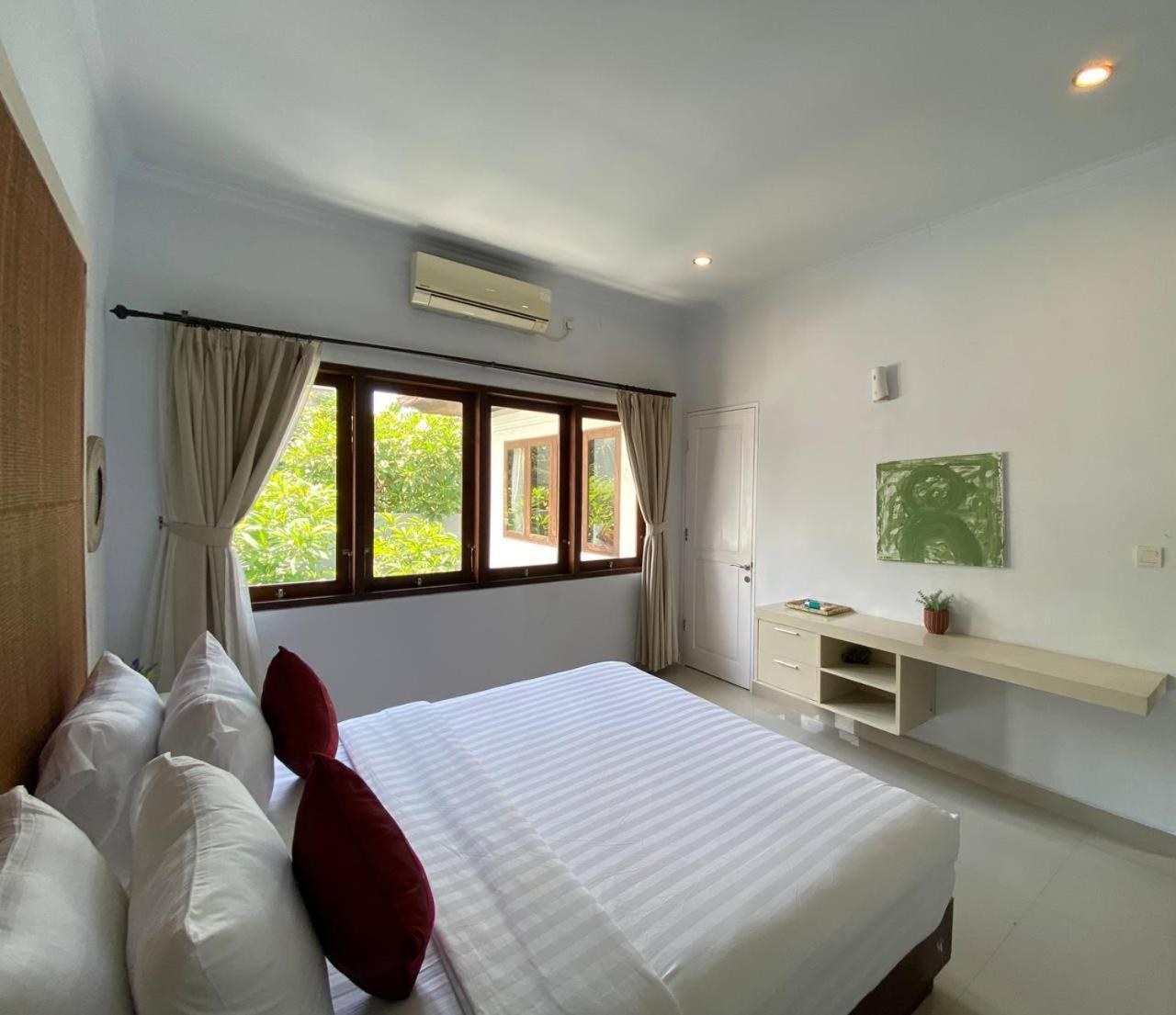 Villa Mayu Dedaries Seminyak Kültér fotó