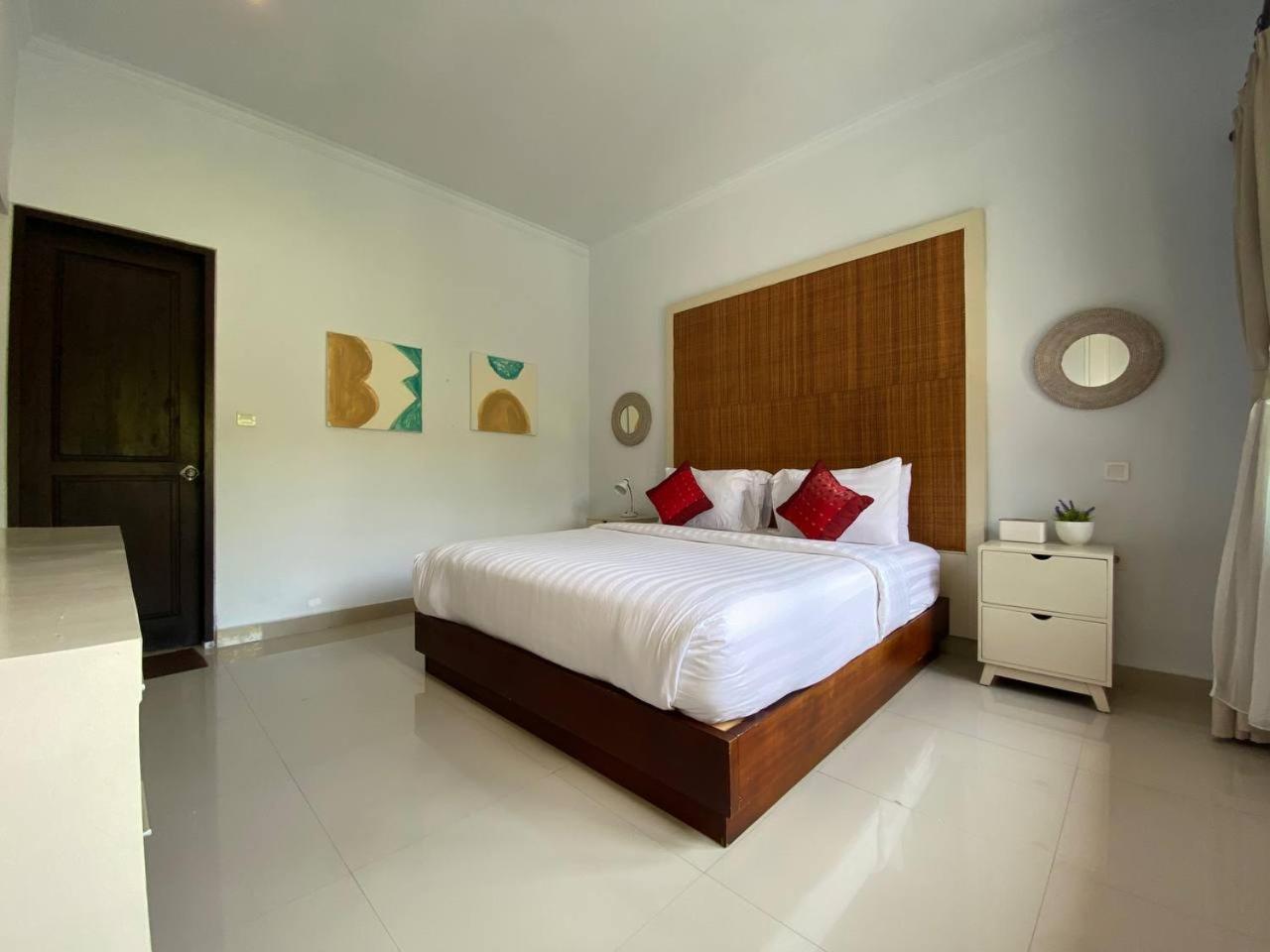 Villa Mayu Dedaries Seminyak Kültér fotó