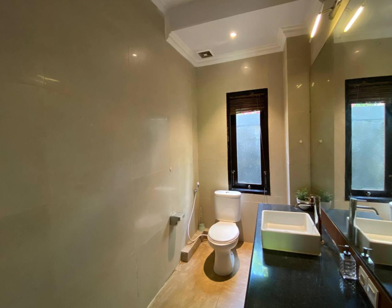 Villa Mayu Dedaries Seminyak Kültér fotó