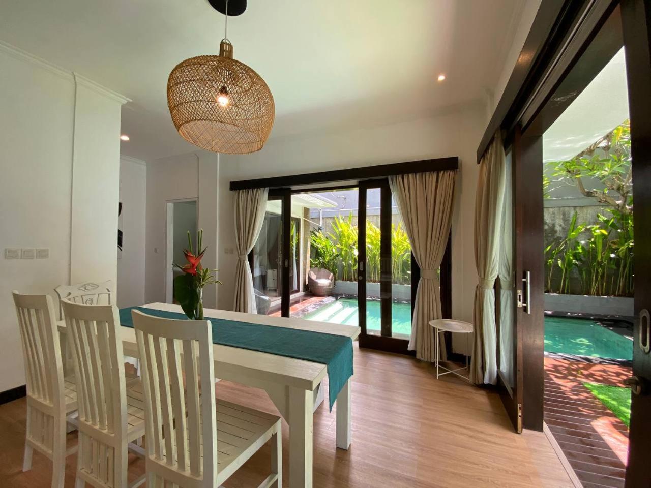 Villa Mayu Dedaries Seminyak Kültér fotó